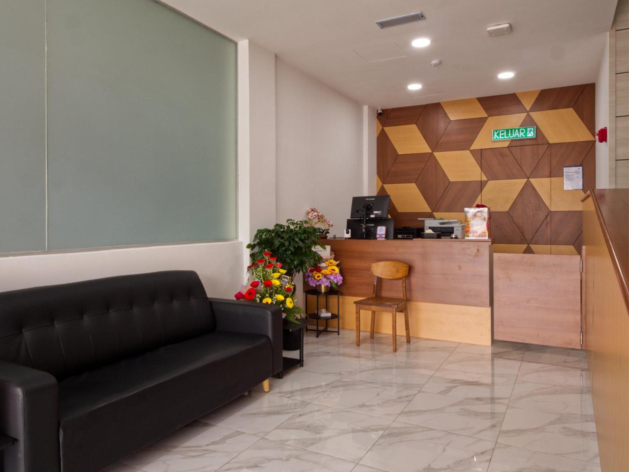 Kampong Jawa Tengah Weiss Hotels Kepong Baru מראה חיצוני תמונה