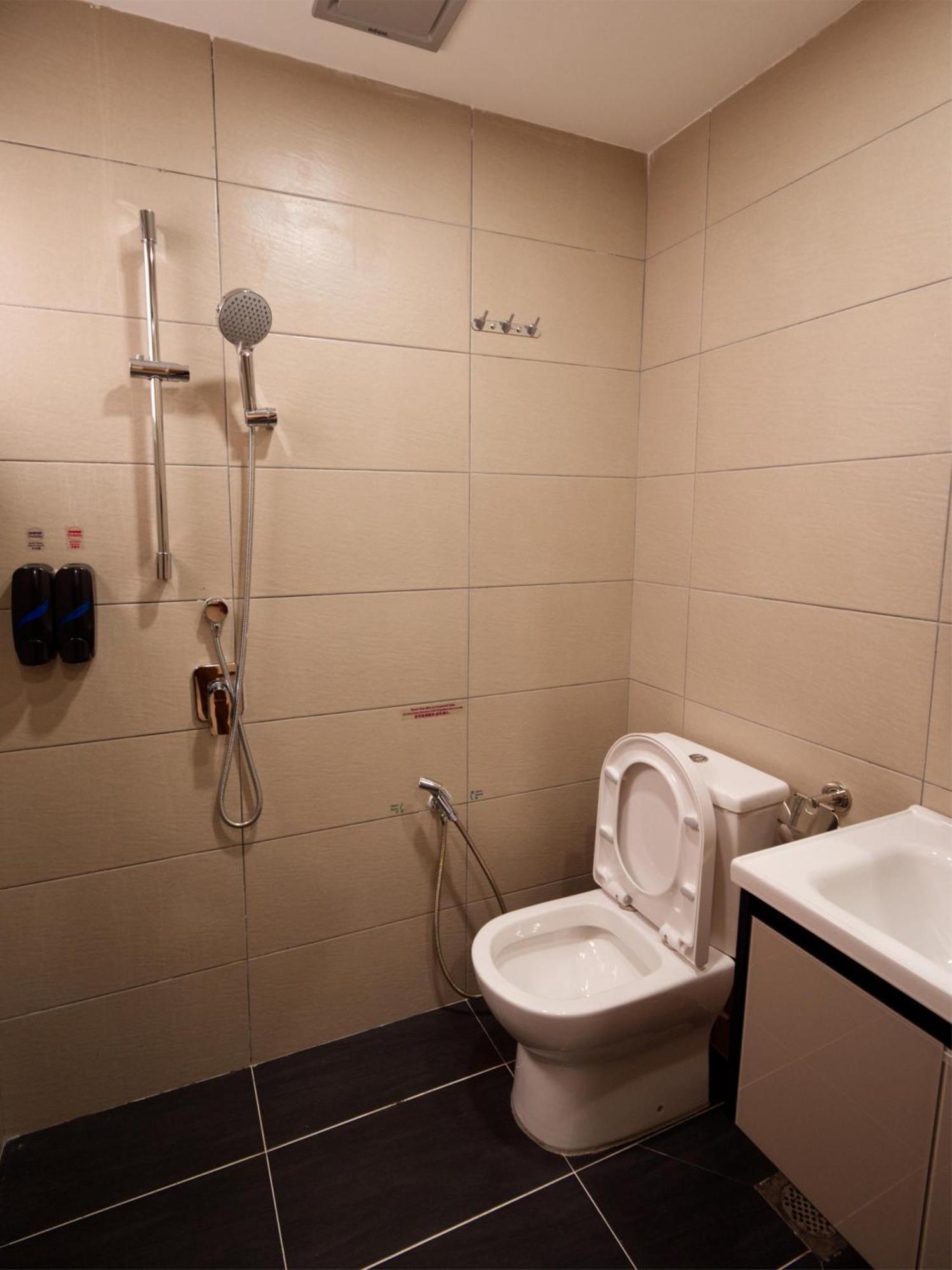 Kampong Jawa Tengah Weiss Hotels Kepong Baru מראה חיצוני תמונה