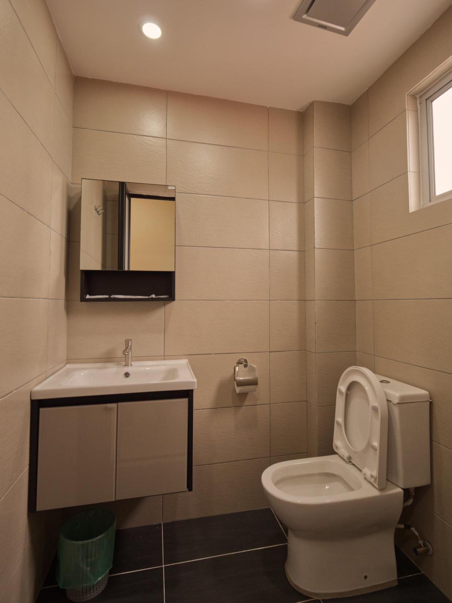 Kampong Jawa Tengah Weiss Hotels Kepong Baru חדר תמונה